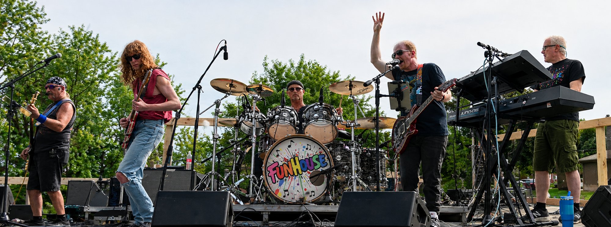 FunHouseGroupPhotoOutsideBondurantBattleOfTheBands FunHouseGroupPhotoOutsideBondurantBattleOfTheBands